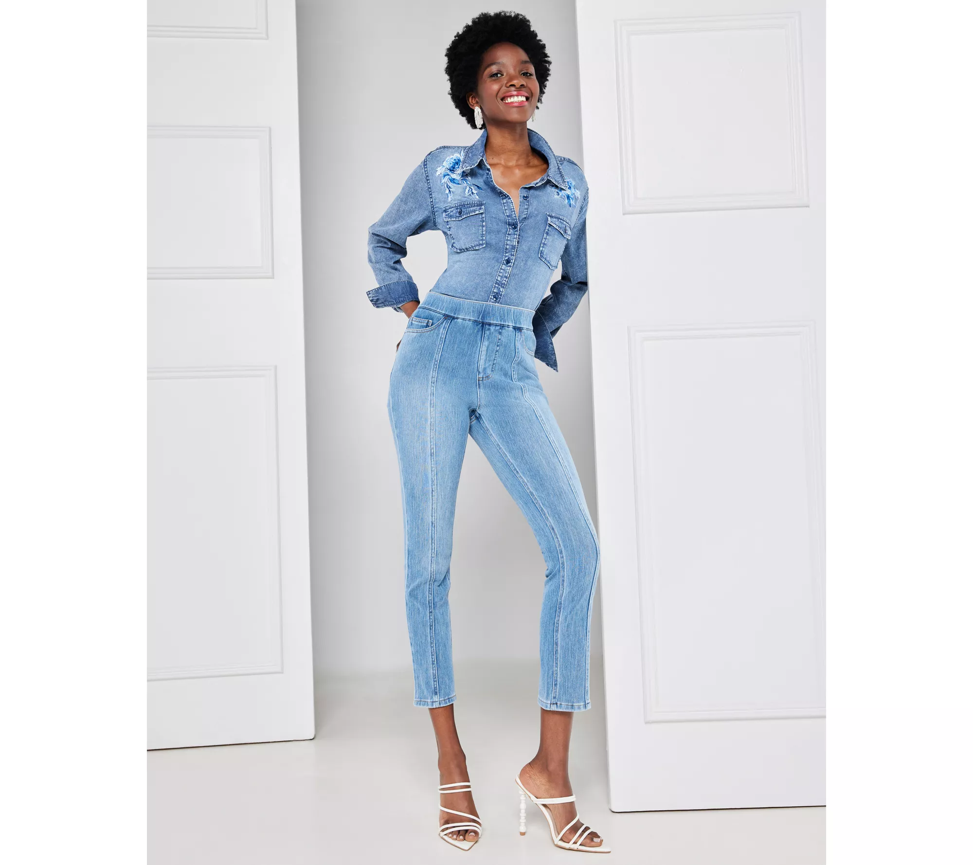 "As Is" Isaac Mizrahi Live Petite Knit Denim Pull On Straight Jeans