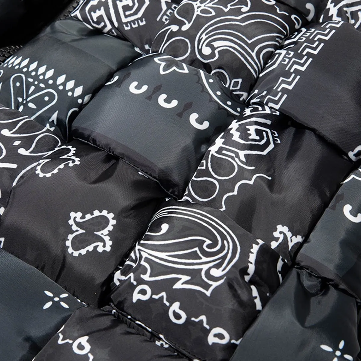 BANDANA PRINT NYLON KEEL-WEAVING VEST Black