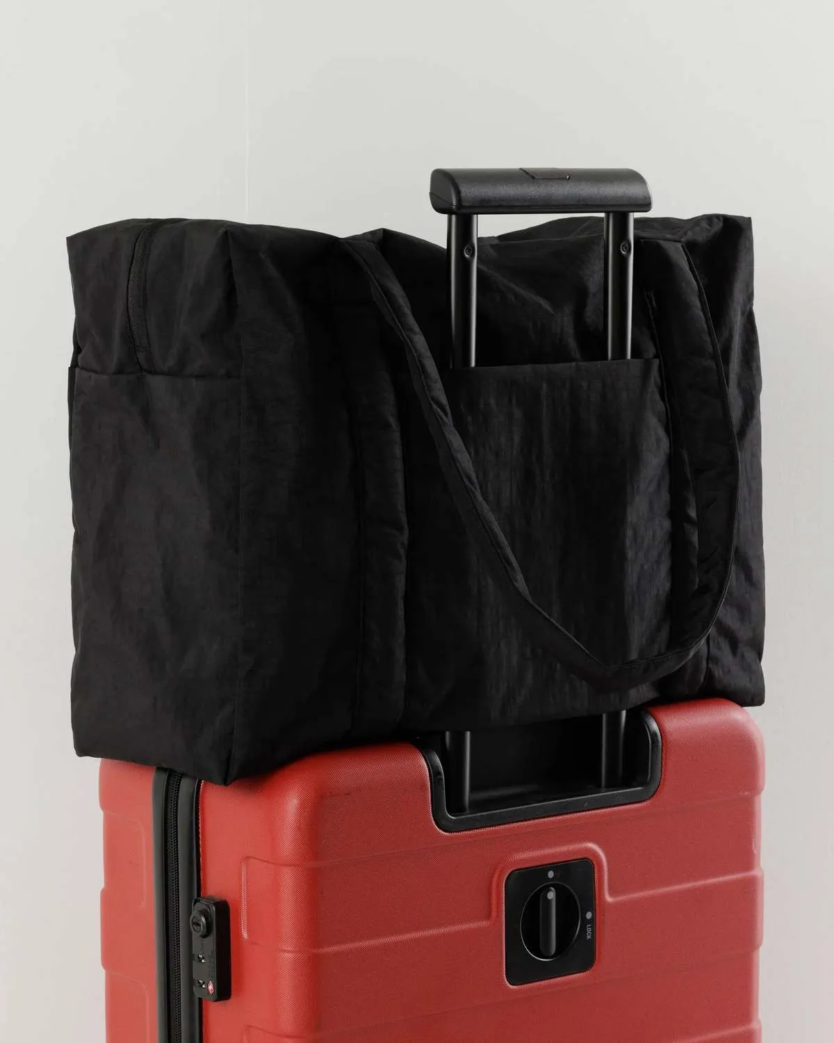 Cloud Carry On Bag - Black