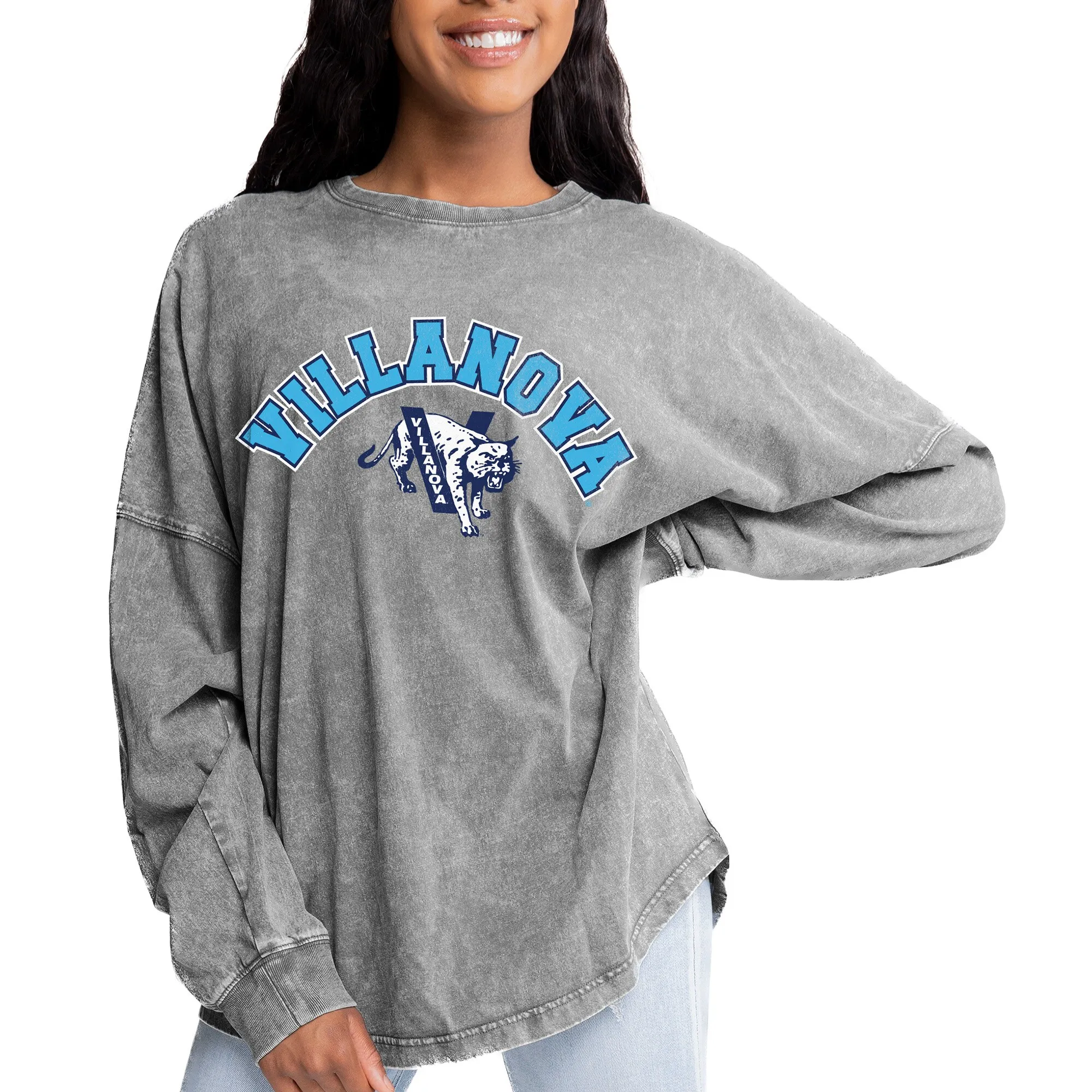 Gameday Couture Villanova Wildcats Women's Gray Faded Wash Pullover Sweatshirt