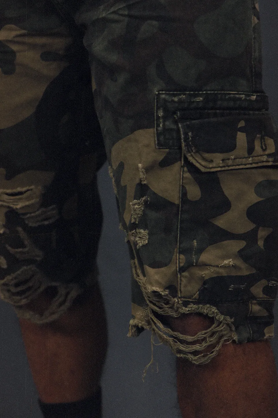 Men's Ripped Woodland Camo Vintage Distressed Cargo Shorts To Match Sneakers | Woodland