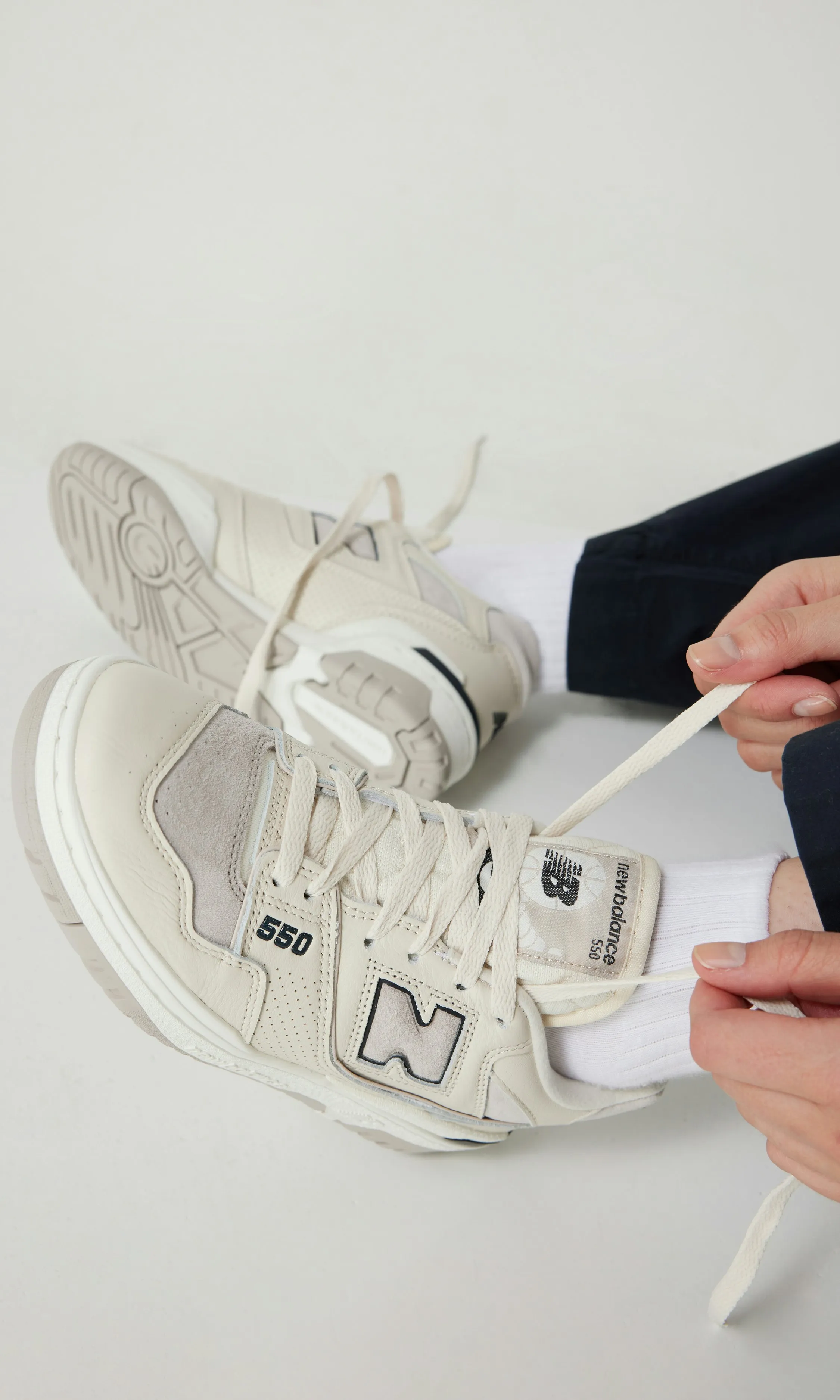 New Balance 550 Sneakers Light grey | Women | Junkyard