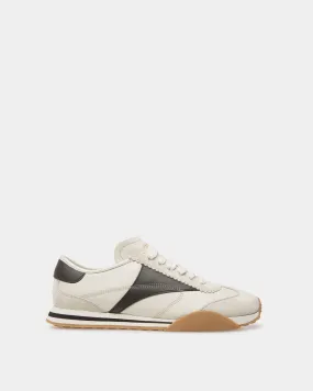 Sussex Sneakers In Dusty White And Black Leather 